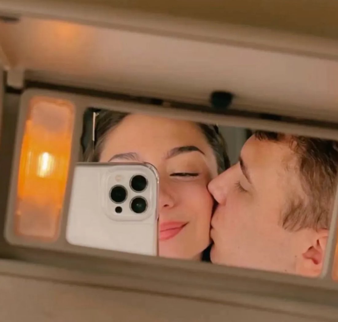 sana sadece aşık değilim, sana deli oluyorum.