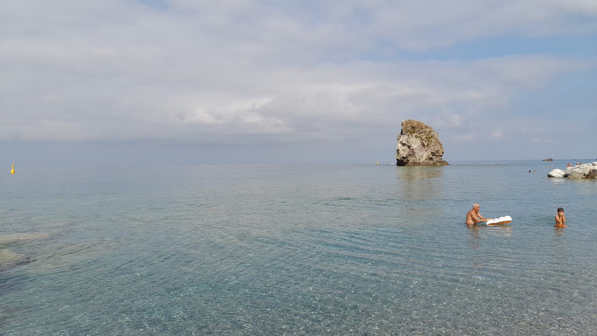 exmaestra's tweet image. Ricordi il tuo primo giorno su X? Io sì! #IlMioAnniversarioDiX 
14 ...e il tempo vola