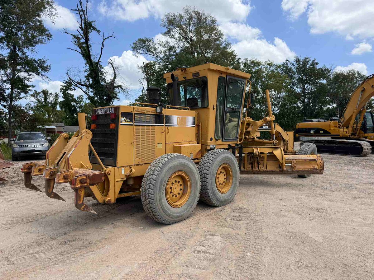 MicoEquipment's tweet photo. 𝟏𝟗𝟗𝟓 𝐂𝐀𝐓 𝟏𝟔𝟎𝐇 - 𝐌𝐎𝐓𝐎𝐑 𝐆𝐑𝐀𝐃𝐄𝐑
𝐘𝐞𝐚𝐫: 1995
𝐇𝐨𝐮𝐫𝐬: 14,529
𝐃𝐞𝐬𝐜𝐫𝐢𝐩𝐭𝐢𝐨𝐧: Enclosed ROPS, Cold AC, Rear Multi-Shank Ripper, Push Block, Differential Lock, Tandem Drive, Lighting.
𝐄𝐦𝐚𝐢𝐥: sales@micoequipment.com
𝐖𝐞𝐛: https://t.co/zkpJYxvcSv https://t.co/buMyxxxQJC