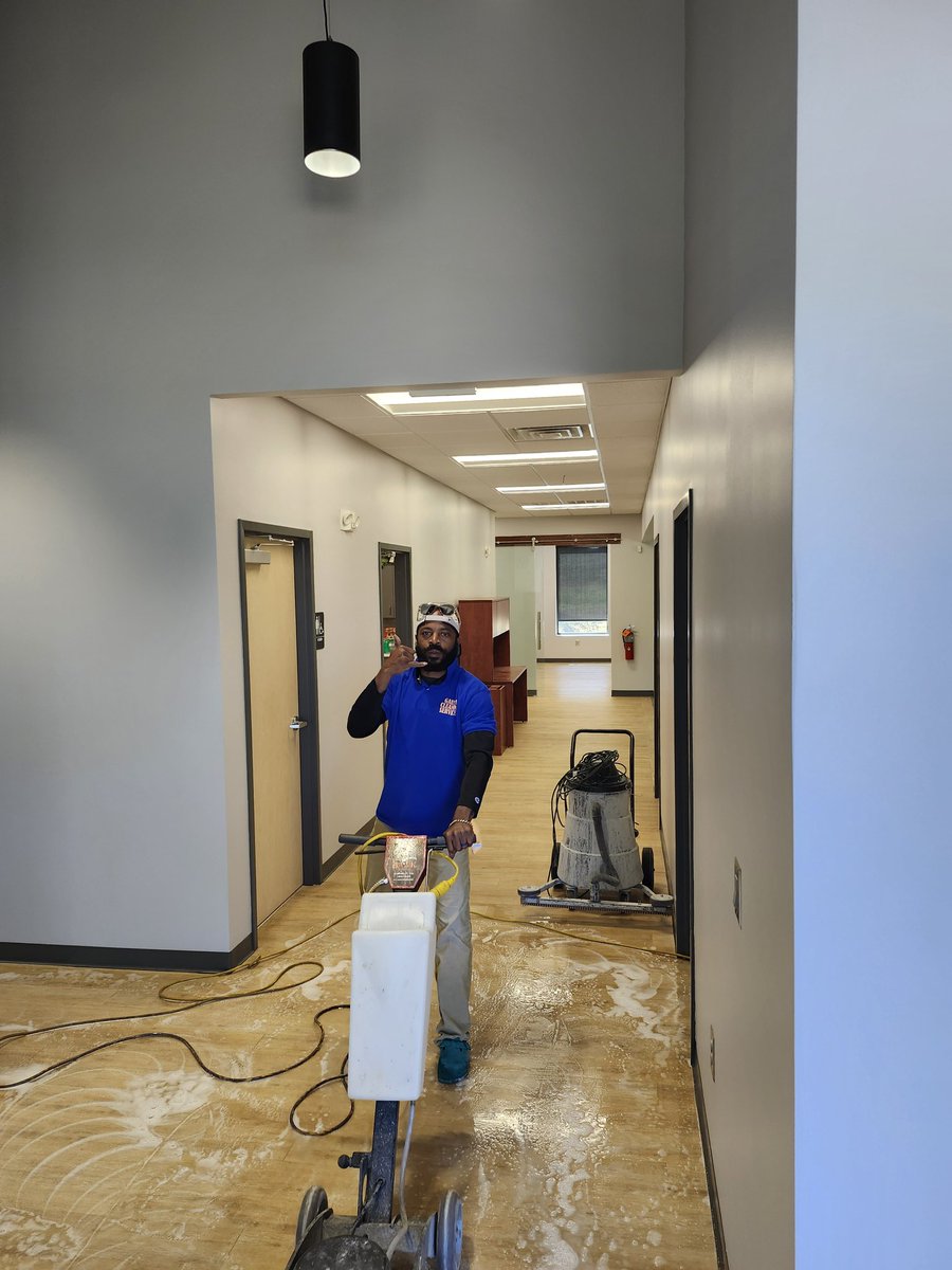 Gauses Cleaning Service tweet media