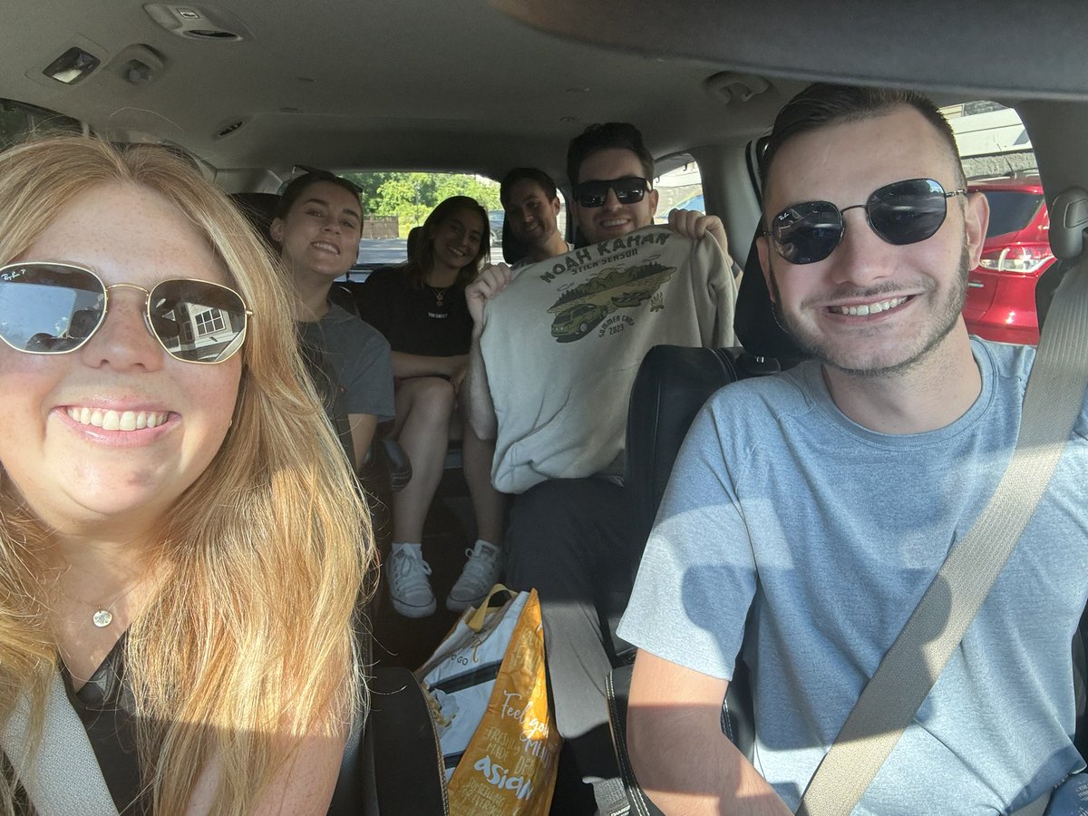 k10ngamble's tweet photo. Syracuse ➡️ Fenway @NoahKahan here we come https://t.co/riCPp6rB8s