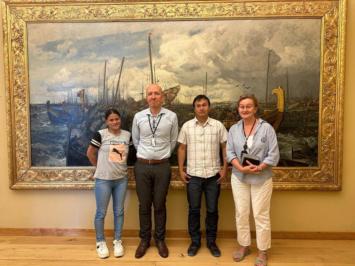 reds_transforma's tweet photo. Ruby Arteaga y José Roviro López,  miembros de la comunidad realizaron una gira de incidencia por Francia, Suiza, Austria, Noruega y Gran Bretaña donde se reunieron con diversas autoridades para exponer la difícil situación de la comunidad y tejer lazos. 

#GiraEuropaCdP https://t.co/smI5aaBCi7