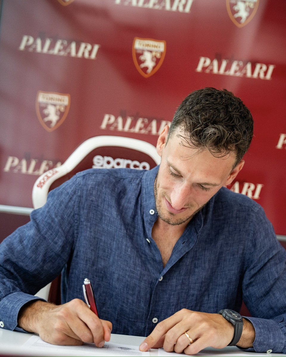 TorinoFC_1906's tweet photo. Primi momenti in granata 📸🐂 https://t.co/pAvnUs7hp4
