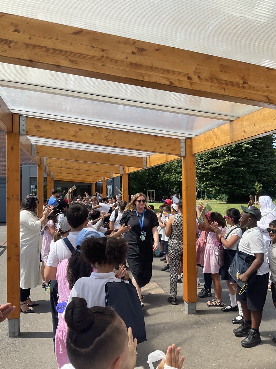 WestHamCESchool's tweet photo. Today, we bid a heartfelt farewell to our Class of 2024 during a special ceremony at the church. 🎓The children celebrated their time with us and participated in a touching procession as they left school for the last time. We wish them all the best of luck!🌟#WHCS #ClassOf2023 https://t.co/M4wgZ5W6QL