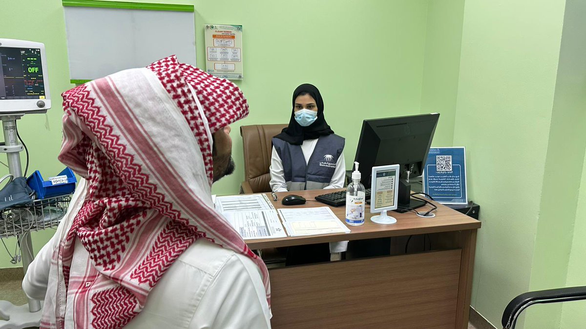 Cluster1_Riyadh's tweet photo. #يحدث_الآن

أبطال قافلة #تجمع_الرياض_الصحي_الأول الطبية يقدمون خدماتهم الاستكشافية والعلاجية لمراجعي مستشفى وادي الدواسر العام. https://t.co/crobyUT3hu