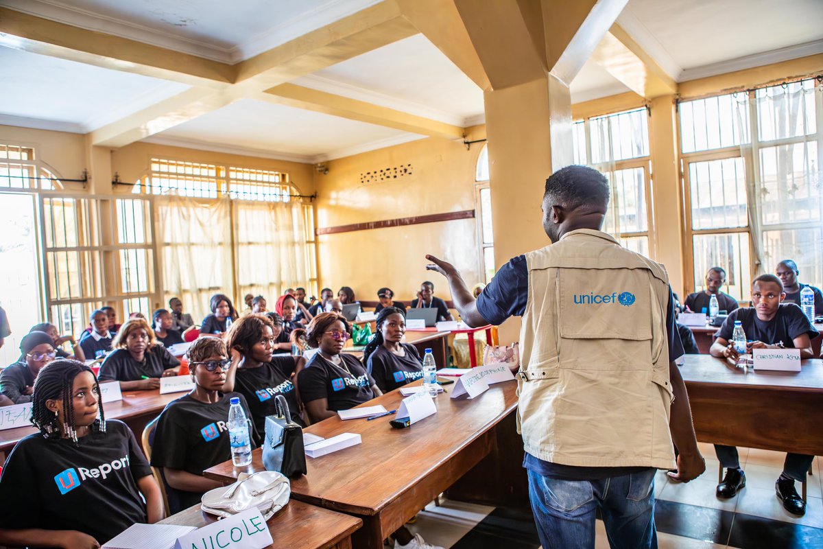 remeddrc's tweet photo. Avc le Programm Élargi d Vaccination et l’@UNICEF en RDC, ns avons commencé la formation d jeunes #U_reporters d’#UVIRA sur l #design_centré_sur_l_humain avc un focus sur la récupération des enfants #Zero_dose et #sous_vaccinés
#aucun_enfant0dose_dans_ma_communauté
@USAIDinDRC https://t.co/k00JK2LqQ0