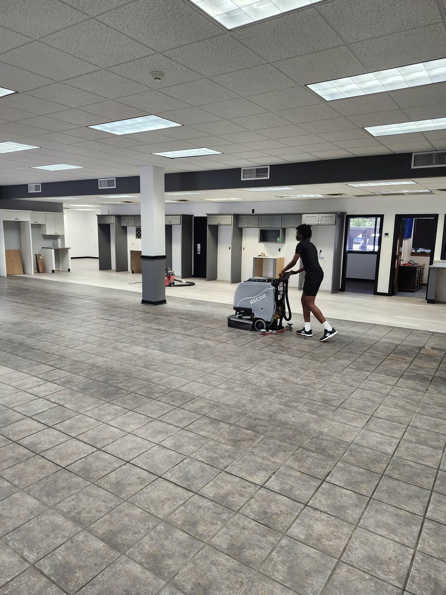 Gauses Cleaning Service tweet media