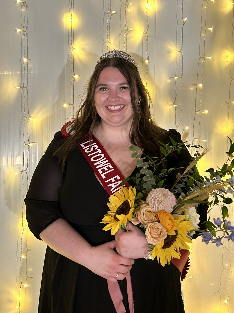 Avonbank_Ag's tweet photo. Congratulations to Lexi Johnston, Listowel’s new 2024-2025 Agricultural Fair Ambassador!

We were honoured to have sponsored Lexi in this competition. Lexi, we are incredibly proud of your dedication and service as an agricultural ambassador for our community! https://t.co/5bv1050HlZ
