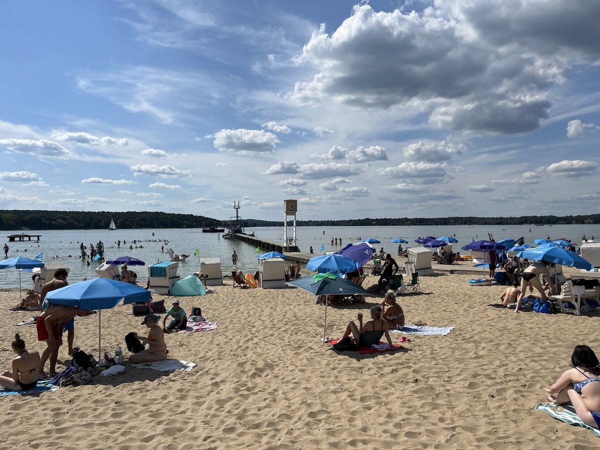 BerlinJuli22's tweet photo. Turned out nice again at the Wannsee https://t.co/B2hyMeeLz1