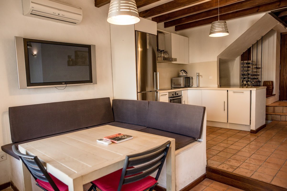 The Secret DJ. tweet media