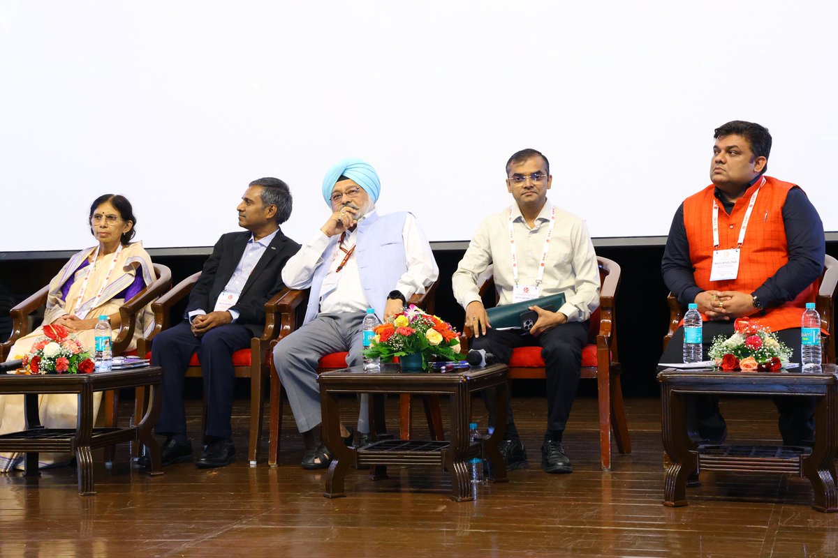 NAAC_India's tweet image. #NAACReforms - Southern Region Consultative Workshop was held on 16 July 2024 at IISc, Bengaluru. More than 900 participants from  Higher Education Institutions across the Southern Region ( Andhra Pradesh, Kerala, Karnataka, Telangana, Tamil Nadu and Puducherry) participated.