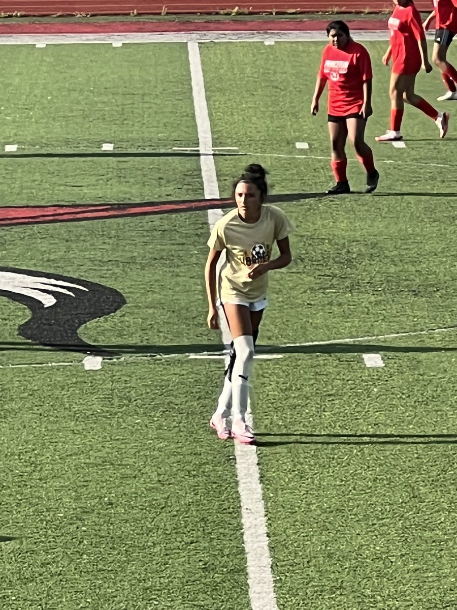 MikaylaTolbert's tweet photo. What an amazing 1st game back since Injury last September. My team and I worked hard I was able to get a few in the back of the net and some great assist. The support of my team and our hard worked really showed @TuWnsSoccer @ImYouthSoccer @ohioelite https://t.co/n4NS9cw3JS