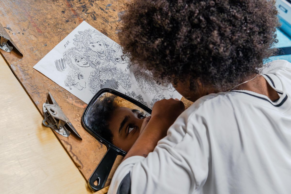 nyuniversity's tweet photo. Spotted on campus: 50+ rising 8th and 9th graders from NYC public schools got a chance to work with @NYUTischSchool film faculty on self-portraits—in photography, illustration, and audio last week as part of NYU’s College and Career Lab. https://t.co/EUjzBbW9iJ