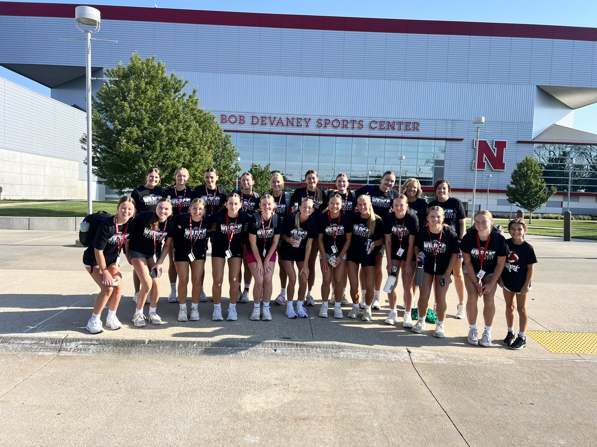 West Lyon Volleyball tweet media