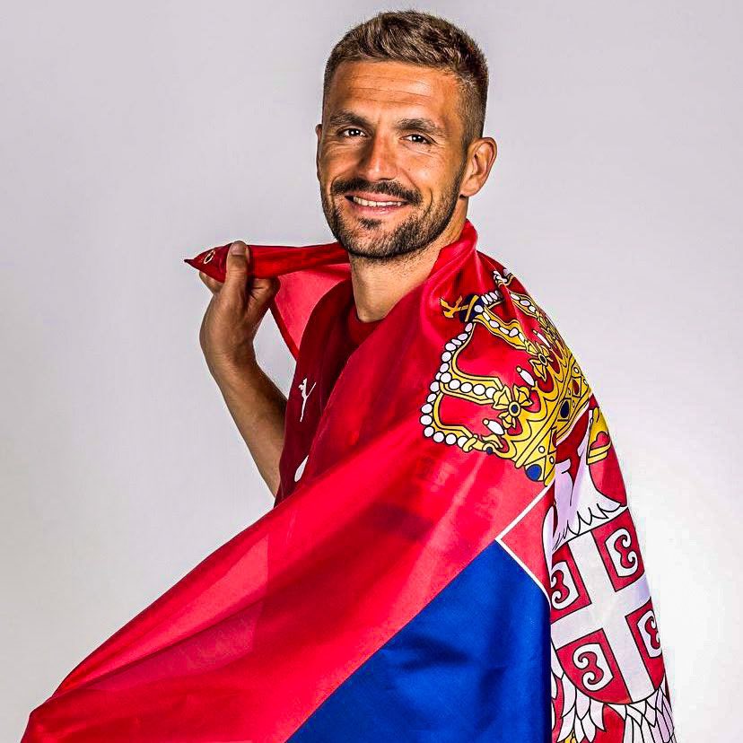 🇷🇸 Dusan Tadic retira-se da seleção da Sérvia aos 35 anos.