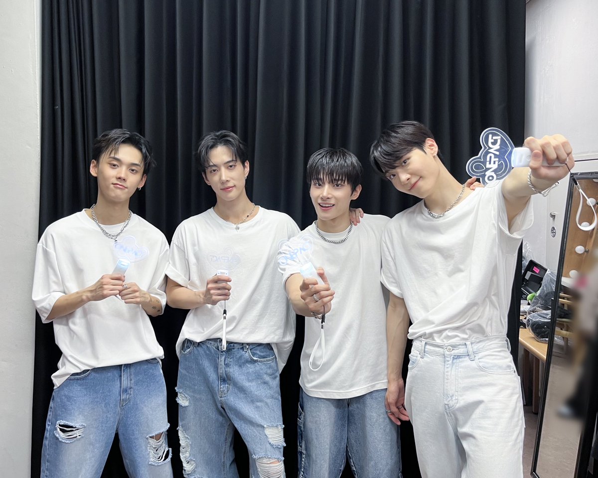 [ONE&amp;BEHIND♥]         

夢のようだった韓国の初ファンコン .jpg

#ONEPACT #원팩트 #ONE_BEHIND #ワンパクト