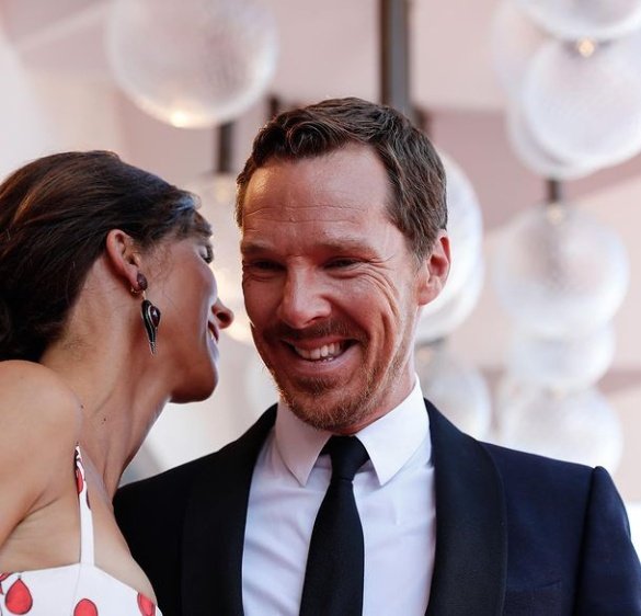 justmel_li's tweet photo. Hoping this human is having the happiest birthday!❤️🥳☀️🎂
#HappyBirthdayBenedictCumberbatch https://t.co/WGBRX6dOiE