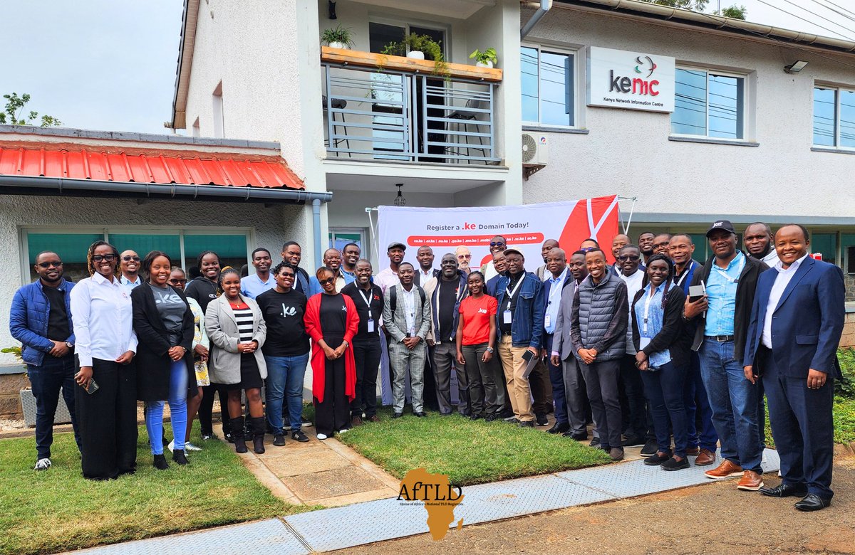 aftld's tweet photo. The @CoDigiAf Technical Training participants had an insightful peer exchange session at @KenicTLD. They shared experiences, exchanged ideas, and learned from a fellow ccTLD, a session which gave them an opportunity for collaboration and growth!

#AfTLD #DigitalAfrica #KENIC https://t.co/Lqlm6rc3Hr