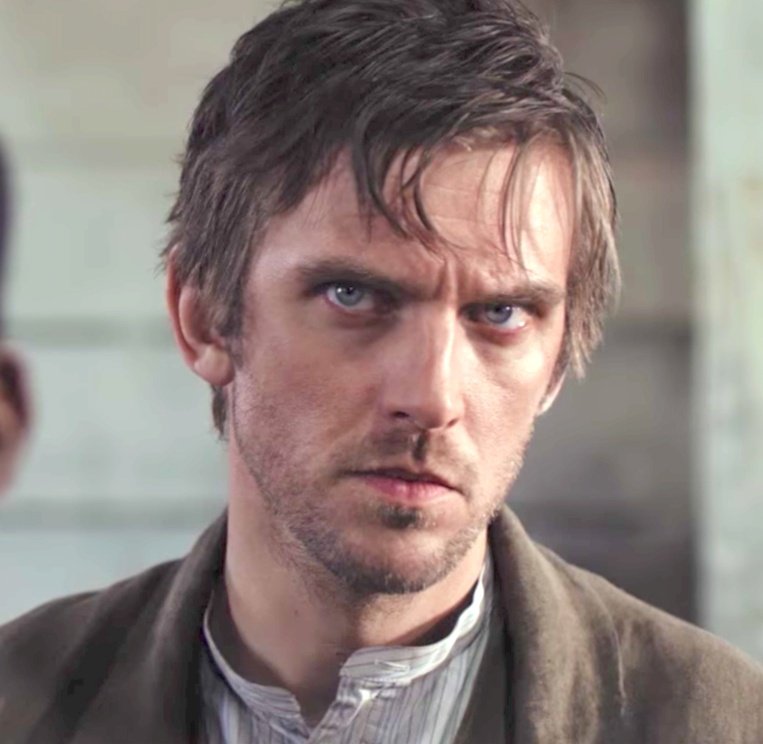 horrorlosers's tweet photo. Dan Stevens protagonizará THE TERROR: DEVIL IN SILVER, temporada 3 de la antología de horror que adapta la novela de Victor LaValle, una especie de ONE FLEW OVER THE CUCKOO'S NEST con un demonio con cuerpo de anciano y cabeza de bisonte en un psiquiátrico. Dirige Karyn Kusama. https://t.co/wUXAtOxMsw