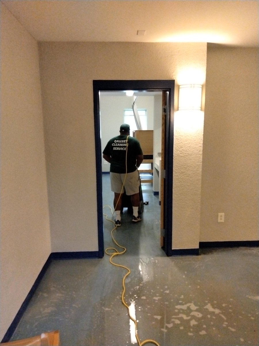 Gauses Cleaning Service tweet media