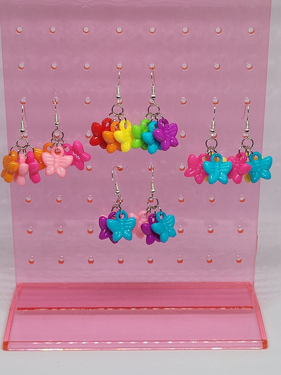 Delightful Dangles Co tweet media