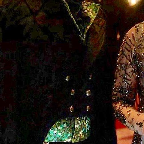 dearestpen's tweet photo. oh my god??? colin’s waistcoat is sequinned like penelope’s dress but leaning more into the green (symbolising his and penelope’s love) while penelope’s dress leans more into the blue (symbolising her letting her secret go as the key to be with colin) i’m literally speechless.. https://t.co/wqcwg08eyJ