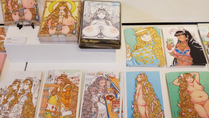 個展『LONG LONG HAIR GIRLS』、明日からは第二週に入ります。遅れていました作品集が入荷予定のほか、土日は在廊する見込みですので、作品集をお買い上げいただいた方や、単行本をお持ちいただいた方にはサインを入れさせていただきます。ぜひぜひご来場ください。
#LongLongHairGirls 