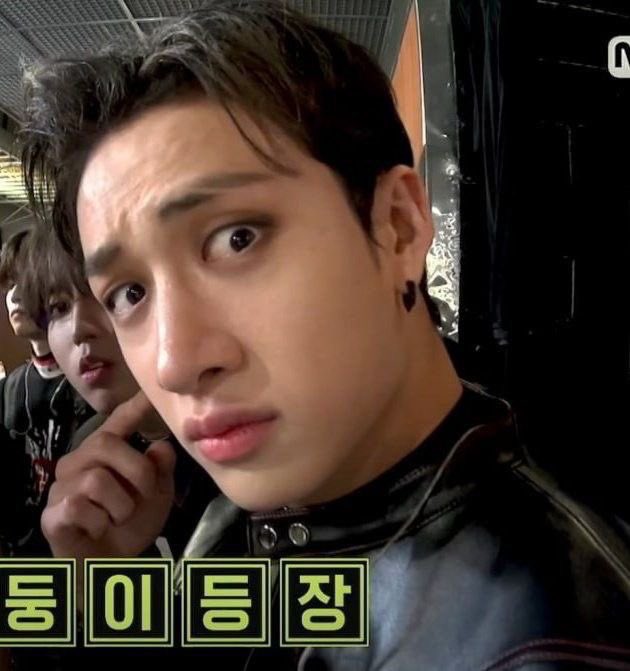 а что там кстати по теориям вселенной скз и чк чк бум? 

STRAY KIDS ATE COMEBACK
#ChkChkBoom_OutNow
#스키즈_컴백_칙칙_붐
#ChkChkBoom <a href="/Stray_Kids/">Stray Kids</a>