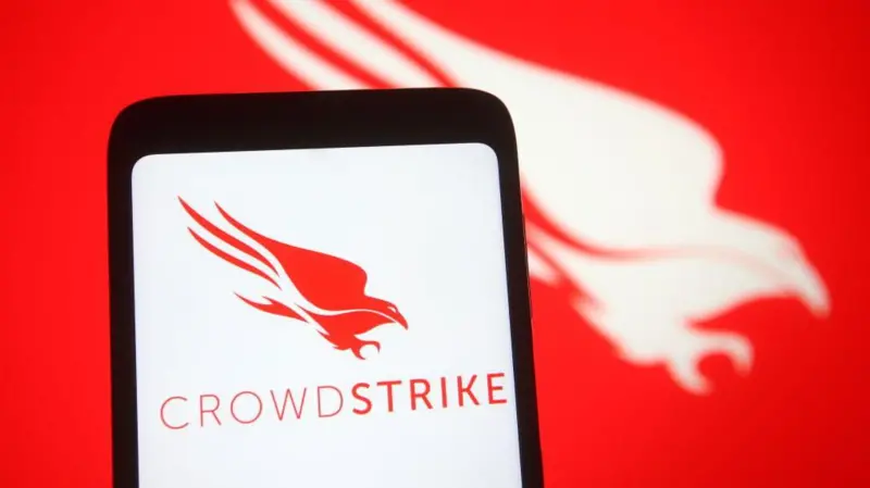 PostaMexico's tweet photo. ✈️💻Qué es Crowdstrike, el software de ciberseguridad al que se atribuye el apagón informático global

ABRO HILO👇 https://t.co/qv8w2q4coh