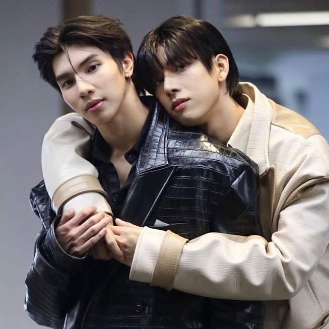 PSN_Boys_Love's tweet photo. 🚨Chegou ao Fim o Ship #LongFrank.. Após três trabalhos juntos o ator #FrankThanatsaran utilizou o story do Instagram para fazer um pronunciamento anunciando o fim do Couple!

✨️Os dois estrelaram os BLs ‘Love Syndrome’, ‘Crazy Handsome Rich’ e o mais Recente ‘OMG! Vampire’.

📌O ator pede para respeitarem a decisão deles, que não há problema entre eles e que os dois atores só tem opiniões e caminhos diferentes.

Desejamos Sucesso aos dois, são grandes atores e merecem nosso Respeito e Carinho! 🥰

#LongFrank