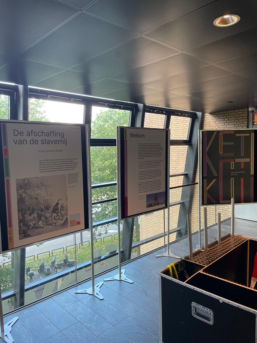 Expositiepanelen die de perfecte achtergrond vormen voor je presentatie! Ontdek ons assortiment en maak indruk op je publiek. #Expositiepanelen #Achtergrond #Indruk