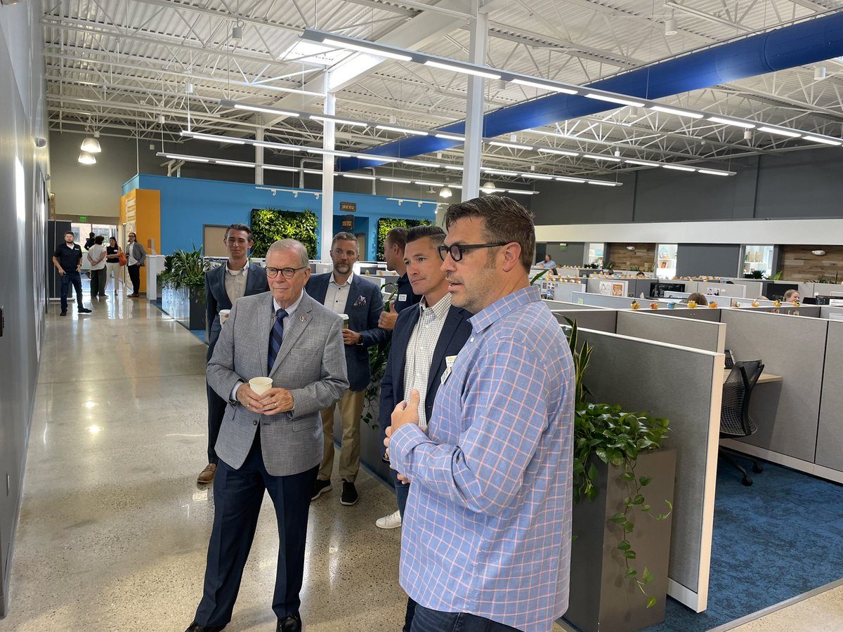 Franchising411's tweet image. Thank you to @RepWalberg for joining us at @GoldfishSwim today and seeing firsthand the opportunities providing by franchising in Michigan. #OpenforOpportunity