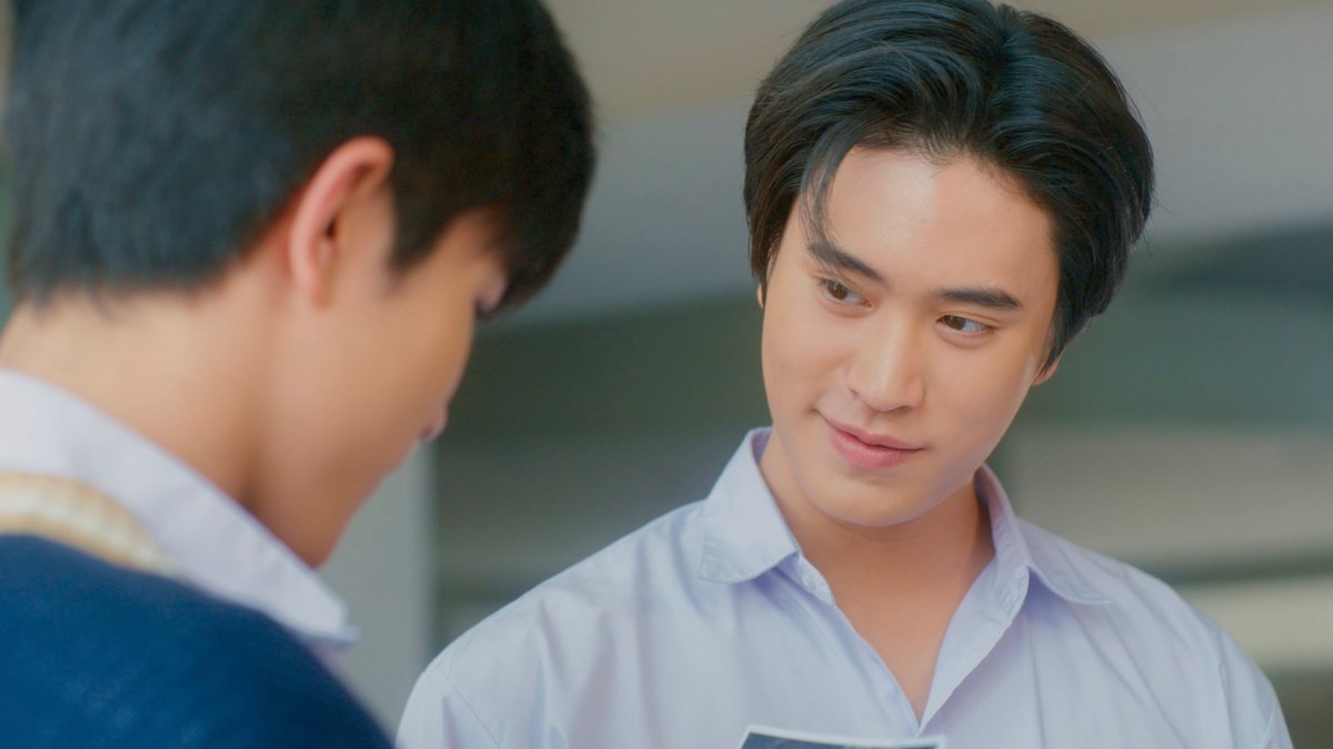 GMMTV's tweet photo. จะช็อกโกแลตอะไร ดอกไม้อะไรก็ได้ สำคัญที่คนให้มาก���ว่า

#MyLoveMixUpTHep7
@gemini_ti @tawattannn https://t.co/5qtxAnhRZN