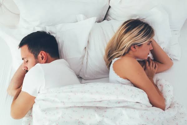 Team_Sharanya's tweet photo. The average married couple has sex roughly once a week.
#SexWithSharanya #SexFact https://t.co/NxXE7JXpl4