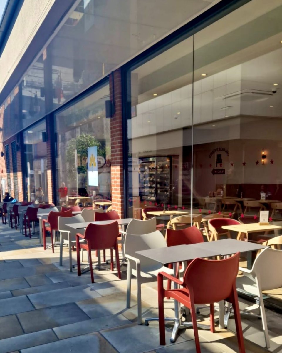 Lion Walk tweet media