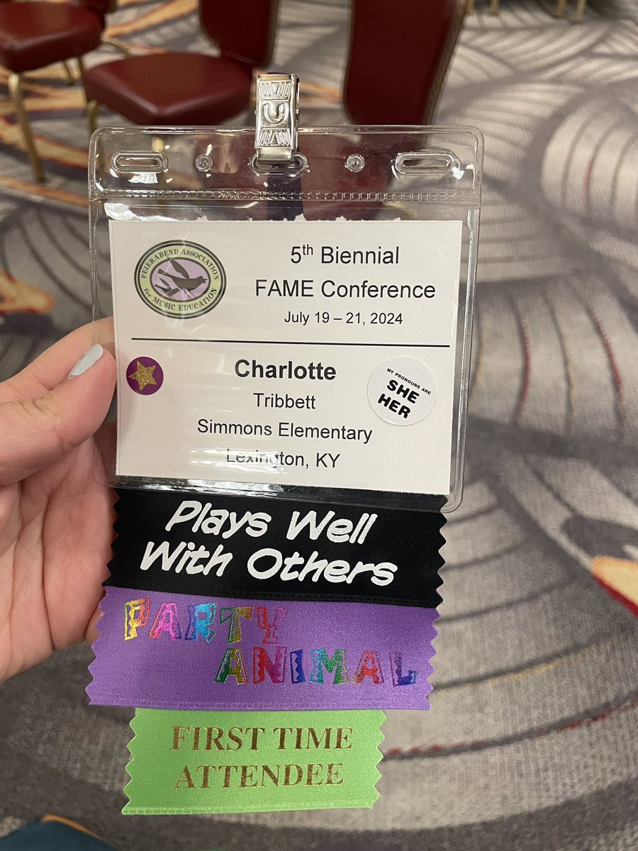 CMTribbett's tweet image. Pre-conference sessions, let’s go!!

(Yes, I wore my Du De rhythm syllable shirt and am a huge music nerd)

#musiceducation #elmused #tunefulbeatfulartful #firststepsinmusic