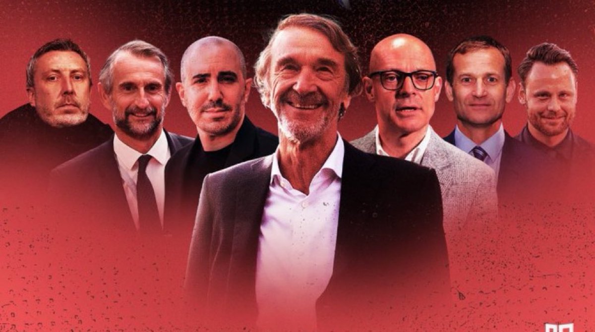 في عيني اليمنى من الورد بستان

وفي عيني اليسرى عجاج السنينِ