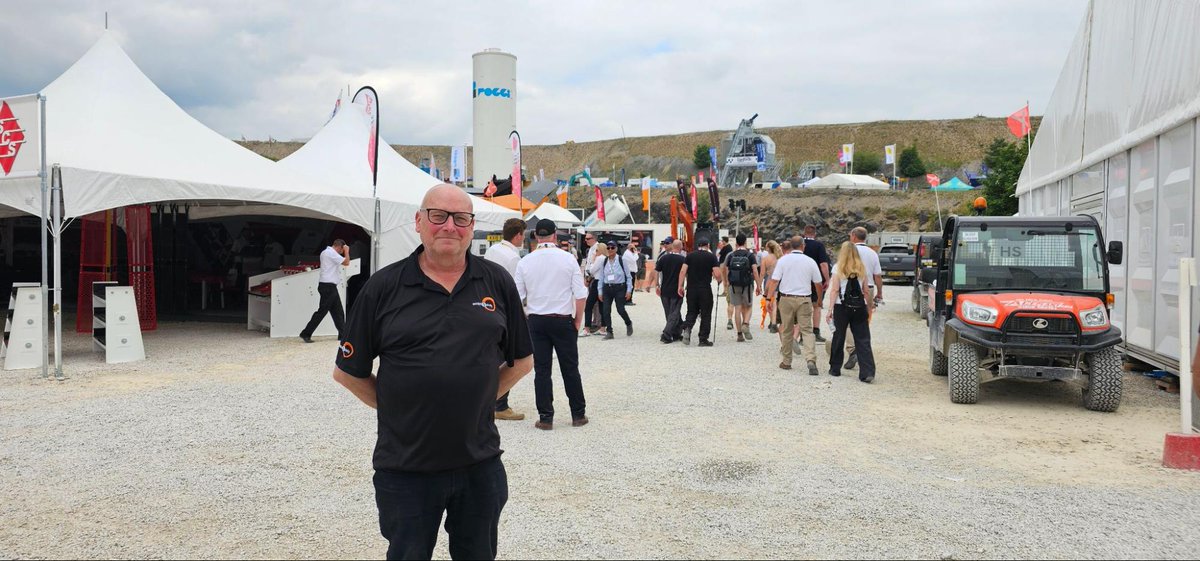 Exhibit 3Sixty tweet media