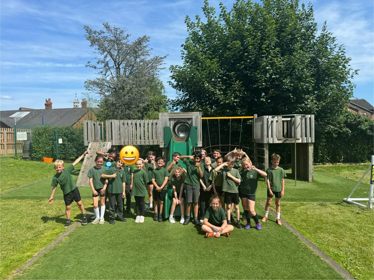 Miss CS and Mrs MY tweet media