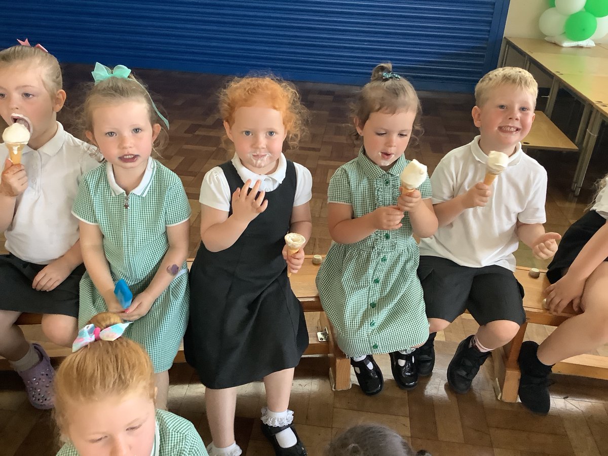 What an amazing day we've had, firstly our Graduation assembly which was a massive success followed by a little treat from the ice cream van! 🍦
We are so unbelievably proud of all the children in Team Opal for feeling brave enough to speak on stage! 🌟 <a href="/TeamManorGreen/">Manor Green Primary #ReadyRespectfulSafe</a>