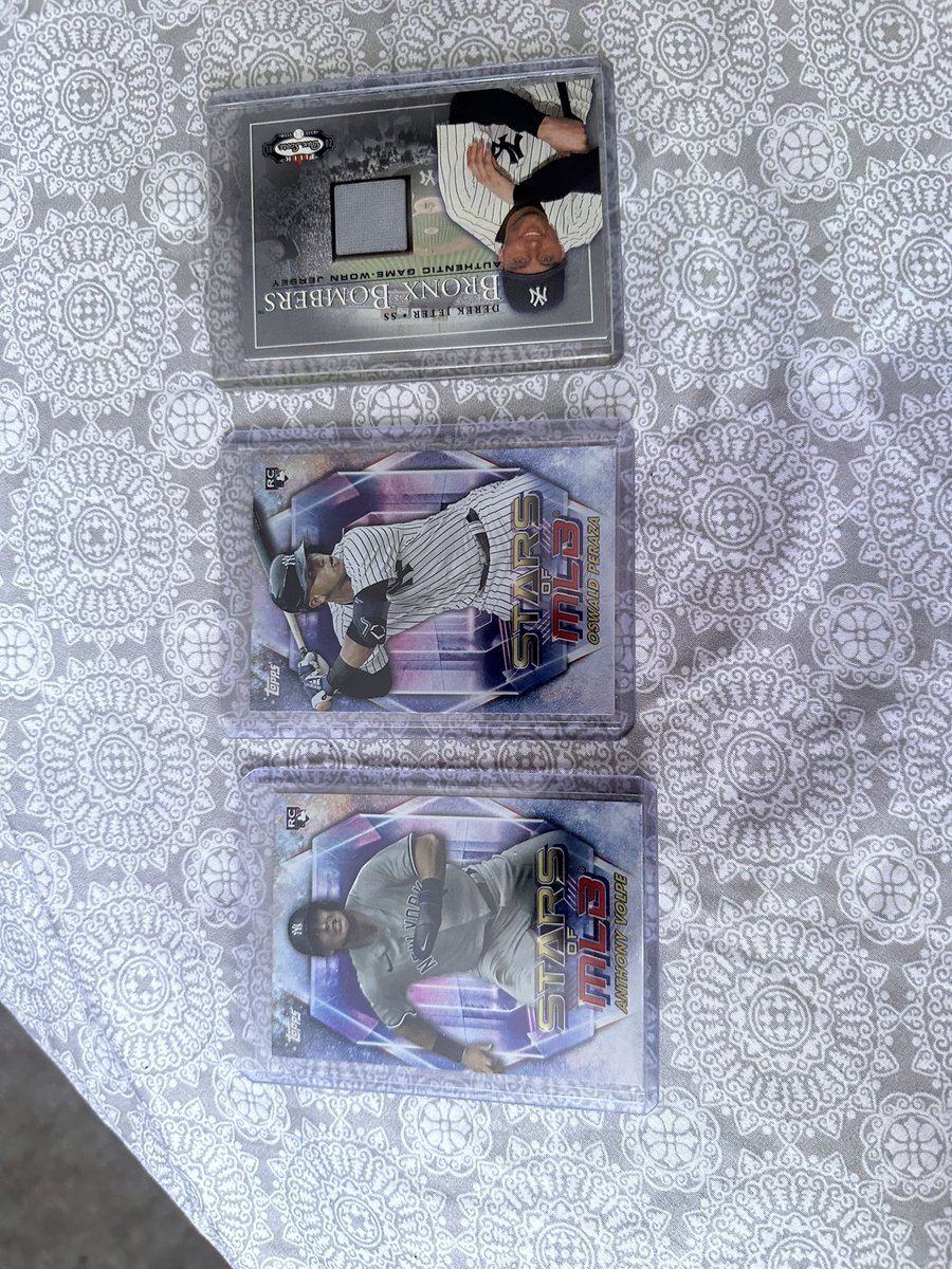 DauenPacey's tweet photo. @84baseballcards @HobbyConnector @sports_sell @CodiDaReposter @TheHobby247 Best offer all available!! https://t.co/agHbJ5x3mH