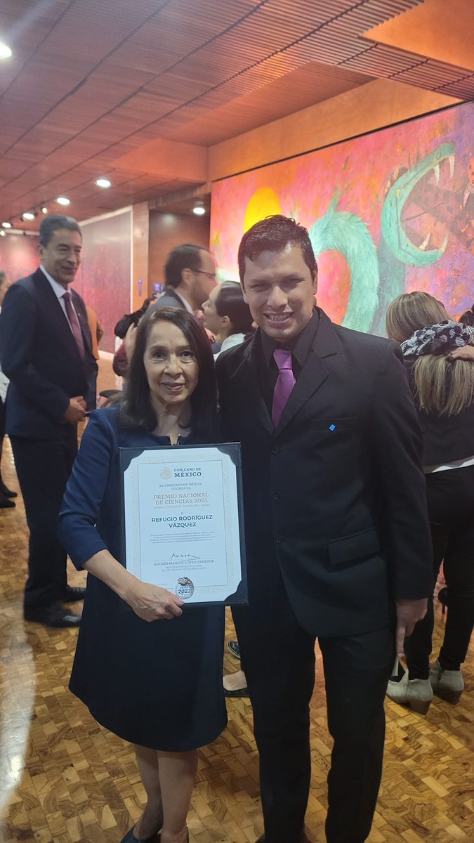 djneo145's tweet photo. Jurado Premio Nacional de Ciencias
Universidad Tecnológica de Matamoros

El premio Nacional de ciencias es el Máximo Galardón de la Ciencia y Tecnología en México, el cual se entrega a un investigador sobresaliente del país.

#Jurado #investigacion #proyectos  #UTMBiS https://t.co/bAycMcu96O