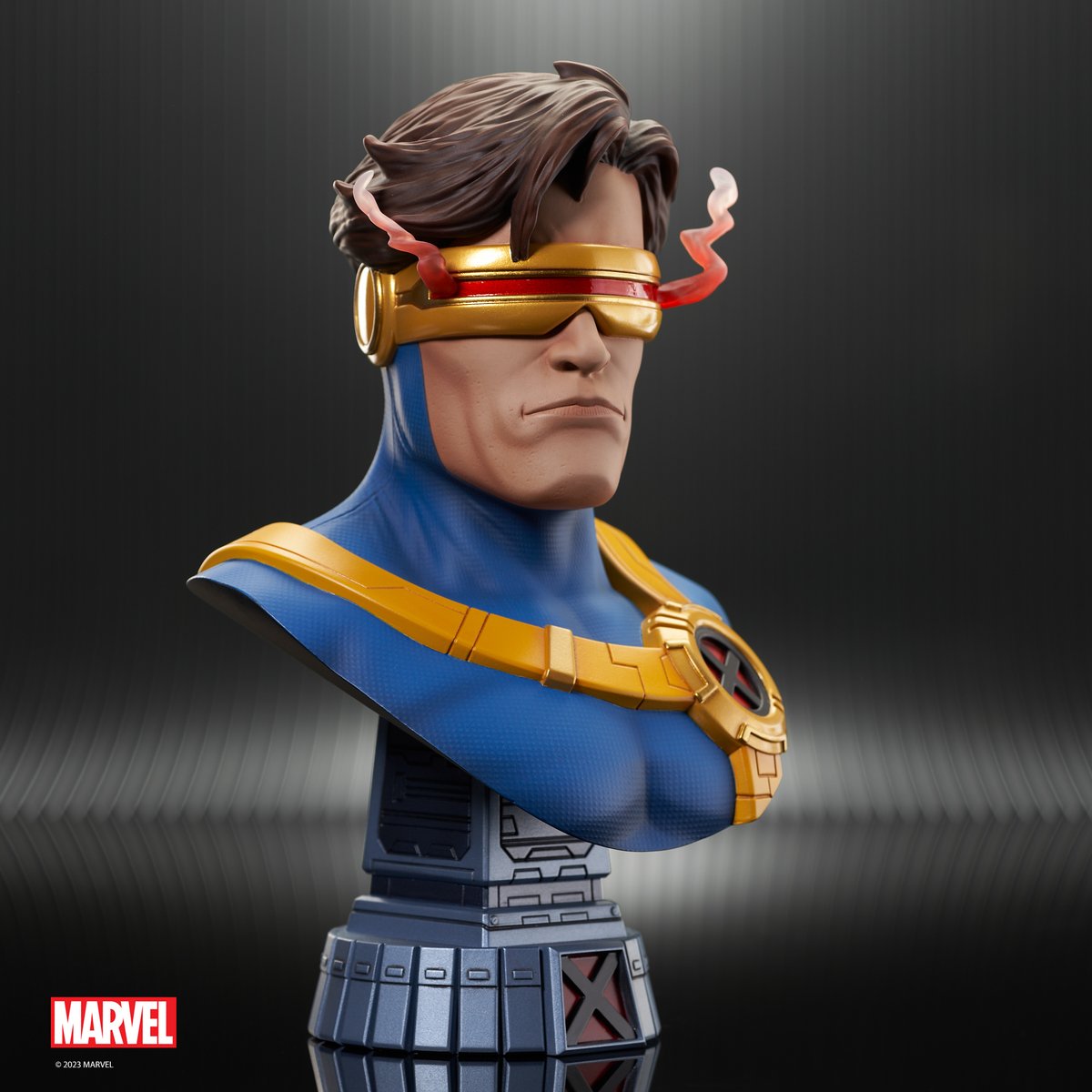 CollectDST's tweet photo. Pre-order processing this week: #Cyclops (Comic) Legends in 3D Bust, #SilverSurfer (Comic) Gallery DIorama, and the Marvel's Spider-Man - #SpiderMan (Gamerverse) Select Action Figure! #CollectDST #NewToyDay #DiamondSelectToys #MarvelSelect #LegendsIn3D https://t.co/JxNzJpwIF8 https://t.co/4YQoAtflGb