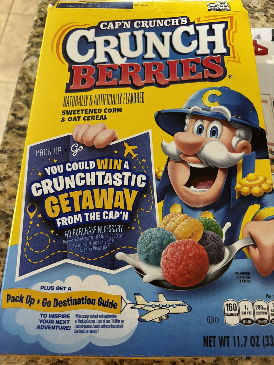 partingscott's tweet photo. When you’re looking for something healthy and find temptation in a box. #score Where are the crunchberry fields? https://t.co/VQUvUuUfl3