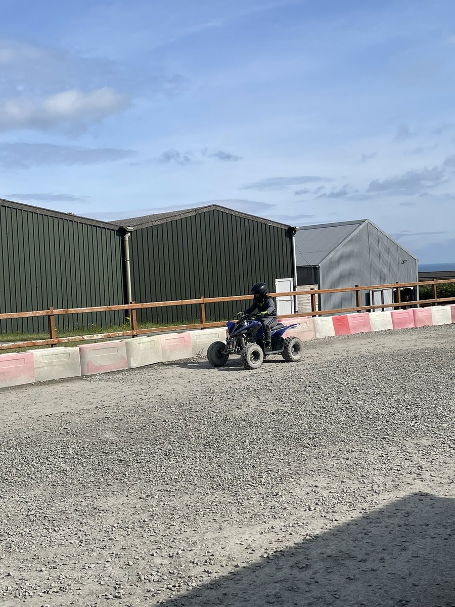 KHS 3-19 WELSH tweet media