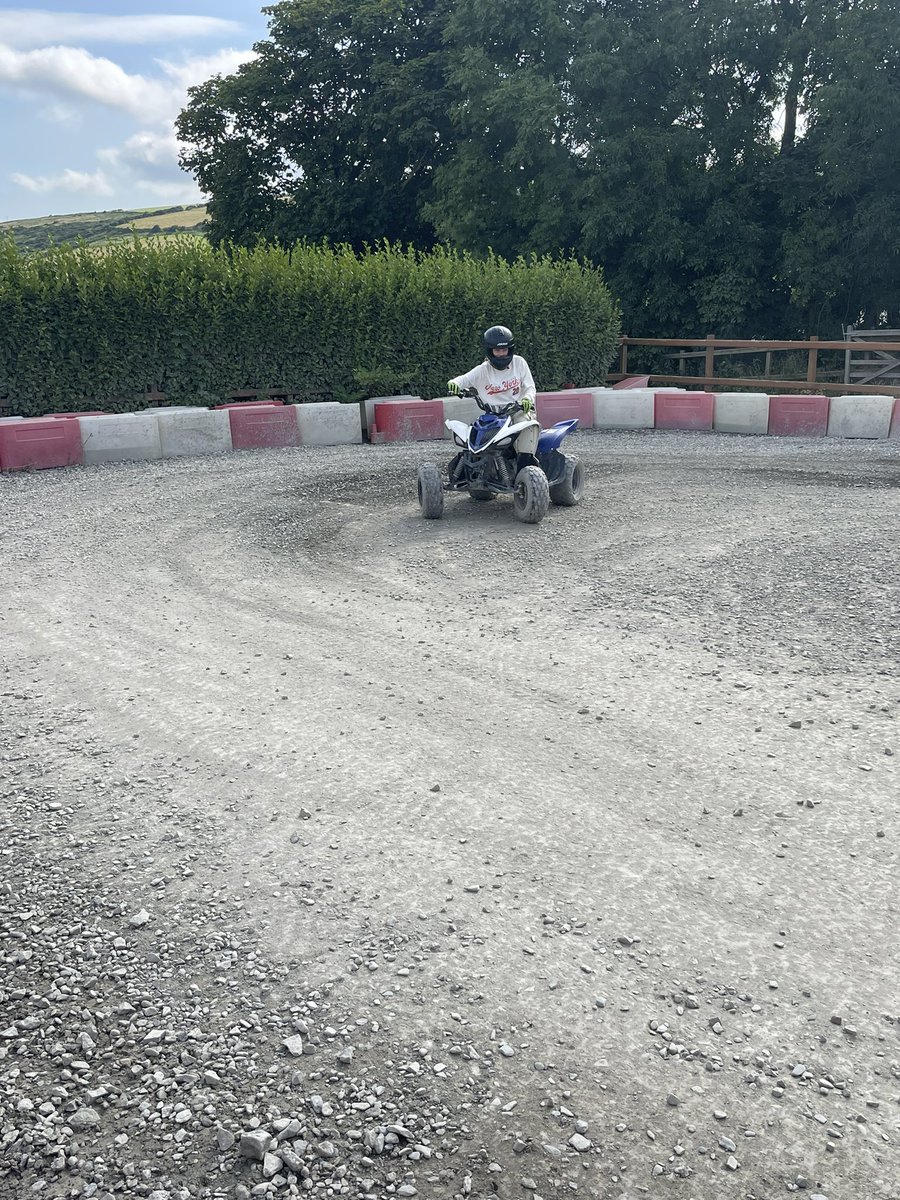 KHS 3-19 WELSH tweet media