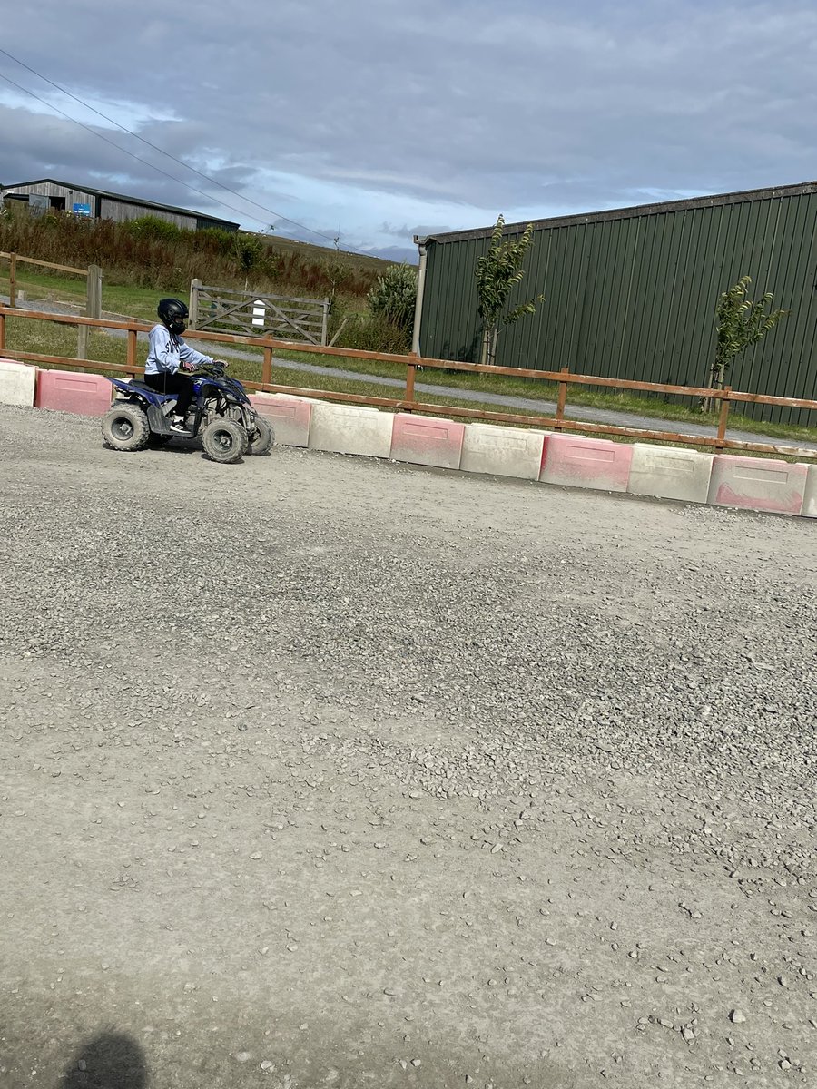 KHS 3-19 WELSH tweet media