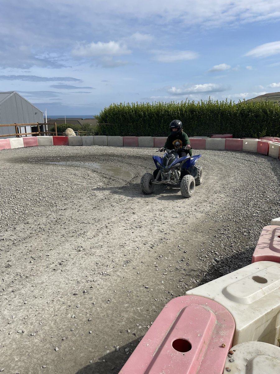 KHS 3-19 WELSH tweet media