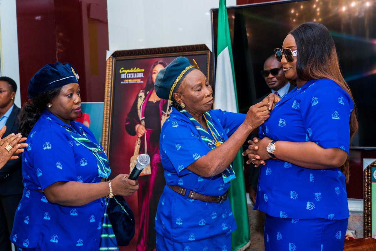 UzoamakaNwifuru's tweet photo. I have announced my commitment to reviving the Girls Guide movement in schools across the state.

I said this during my investiture as the Patron of the Nigerian Girls Guide Association, Ebonyi State,

#girlsguide
 #FON https://t.co/VtzXEox3er