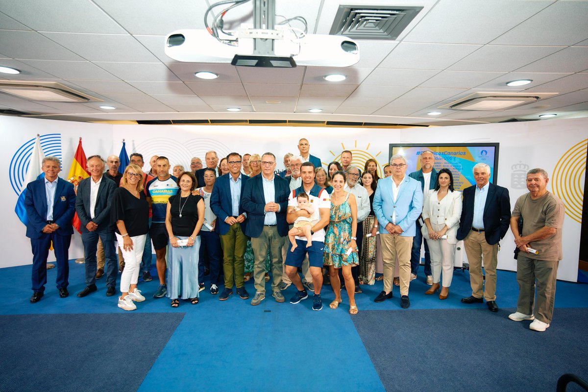 Canarias reconoce a sus veinticinco representantes en los Juegos Olímpicos y Paralímpicos de París 2024.
#apdtenerife #deportecanario #juegosOlimpicos2024 
apdtenerife.es/2024/07/canari…